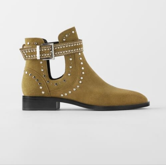 NWT Zara Studded Low Heeled Split Leather With Opening Boots - Picture 2 of 6